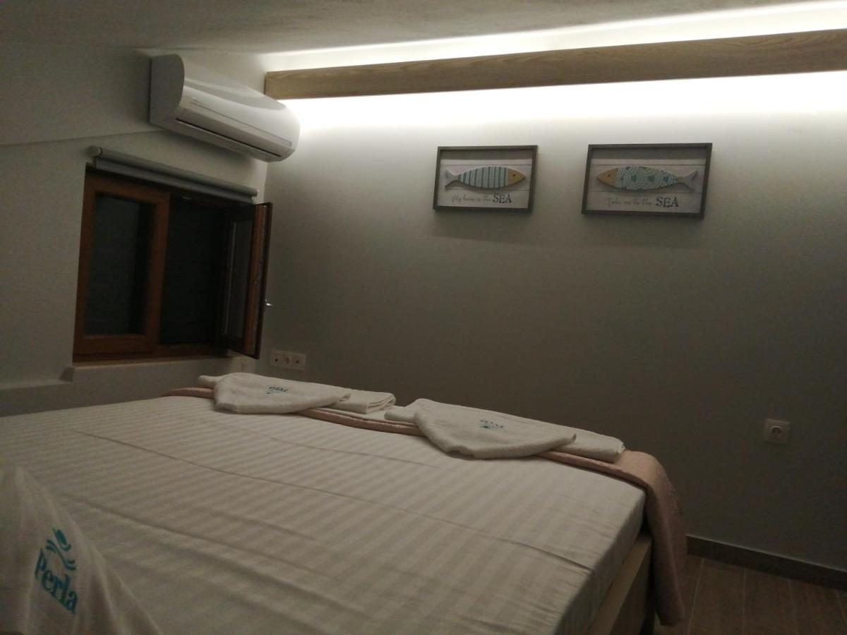 Perla Studios Paralia Dionisiou Zewnętrze zdjęcie