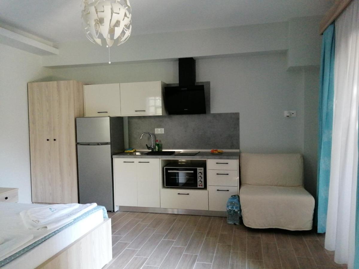 Perla Studios Paralia Dionisiou Zewnętrze zdjęcie
